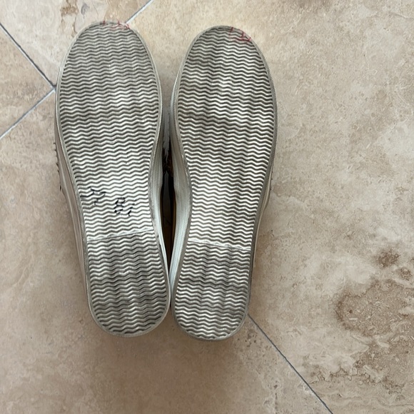 Steve Madden Platform Buhba Gold Genuine Leather Slip On Sneaker - Picture 10 of 13